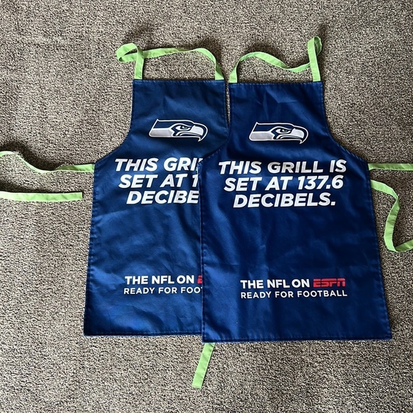 Seattle Seahawks‎ Grilling Apron Set - Picture 3 of 3